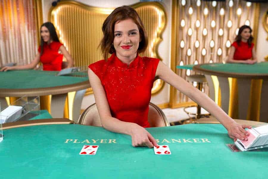 Tránh được 2 sai lầm sau đây mới giúp bạn chơi Baccarat dễ kiếm tiền